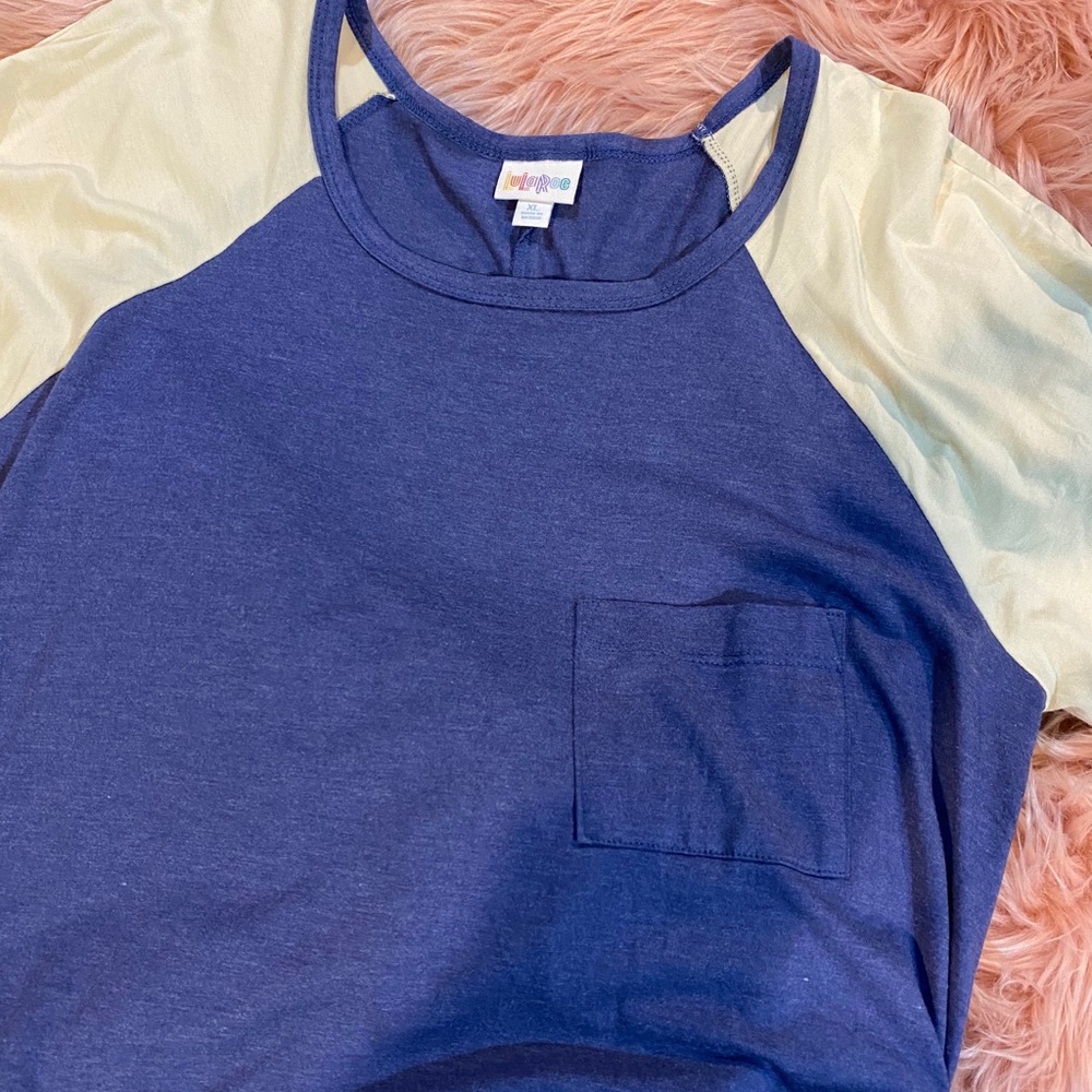 LuLaroe Carly size XL
